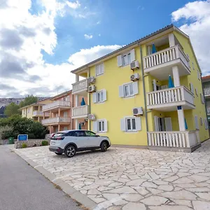 Crnekovic Ii Popa Dorcica Apartman Baška